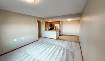 2200 Hamilton Dr 703, Ames, IA 50014