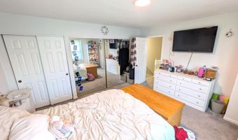 7018 Sherman Dr, Aurora, IN 47001