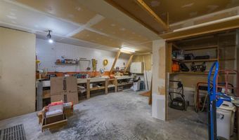 26 Equine Dr, Cody, WY 82414