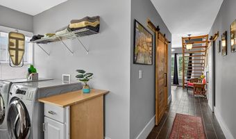 429 NE 8th St, Abilene, KS 67410