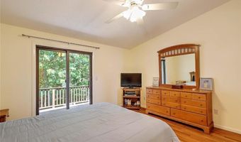 101 Cardinal Dr, North Kingstown, RI 02852