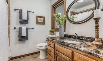 2216 Heidi Ct, Bartlesville, OK 74006