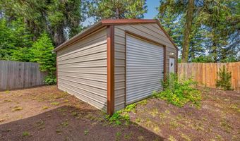 1649 Crown Point Pkwy, Cascade, ID 83611