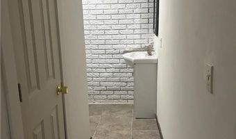 3035 Cutters Grove Ave, Anoka, MN 55303