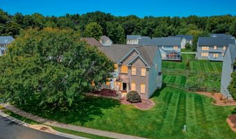 10 WHIRLAWAY Dr, Bear, DE 19701
