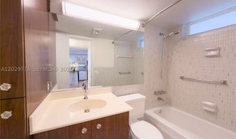 2861 Leonard Dr F503, Aventura, FL 33160