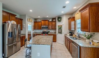 208 Castleton Cir, Boiling Springs, SC 29316