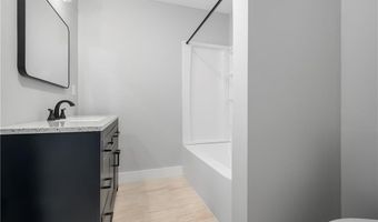 1008 Toll Gate Rd, Warwick, RI 02886