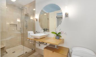 221 Hope St 2, Bristol, RI 02809