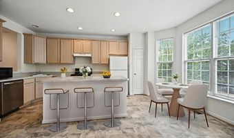 6949 BANCHORY Ct, Alexandria, VA 22315