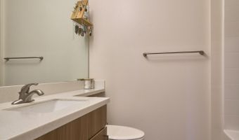 61 S Mountain Ave, Ashland, OR 97520