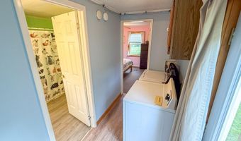 284 Cross Rd, Bradford, VT 05033