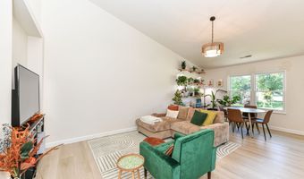 7120 Red Lake Ct, Indianapolis, IN 46217