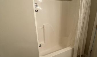 2782 S Knightsbridge Cir, Ann Arbor, MI 48105