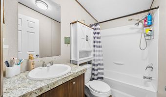 753 County Road 2930, Alba, TX 75410