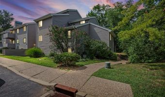 1333 Prospect Village Ln A, Ballwin, MO 63021