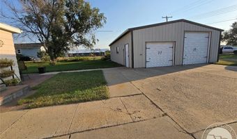 118 E Pleasant Ave, Baker, MT 59313