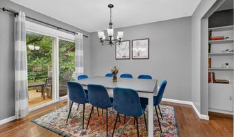 2731 Valley Dr, Ann Arbor, MI 48103