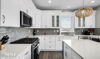 7305 Dyke Rd, Algonac, MI 48001