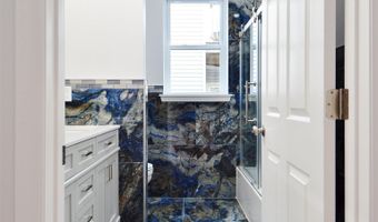 92 W 6TH St, Bayonne, NJ 07002