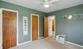 1624 Krumroy Rd, Akron, OH 44306