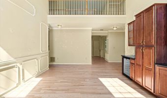9 Denise Dr, Allentown, NJ 08501