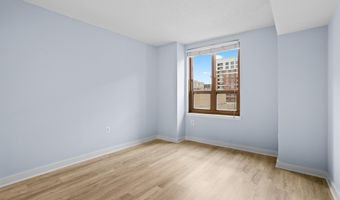 888 N QUINCY St 1411, Arlington, VA 22203