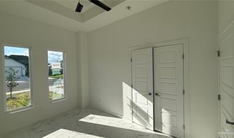 1004 Edgewood Dr, Alton, TX 78573