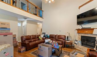 3900 SW Grey Hawk Dr, Bentonville, AR 72713