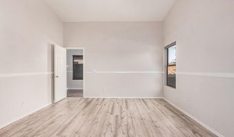 40713 N COURAGE Trl, Anthem, AZ 85086