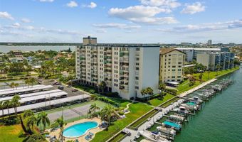 660 ISLAND Way 305, Clearwater Beach, FL 33767