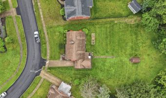 2207 Ridgevue Ave, Aliquippa, PA 15001