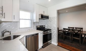 132 Bethel Rd, Albertson, NY 11507