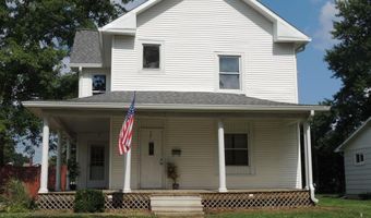401 S Third St, Altamont, IL 62411