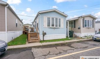 4 Jessie Ln, Avenel, NJ 07001