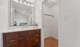 1034 Trellis Ln, Alameda, CA 94502