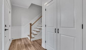 12 Outsail Ave, Barnegat, NJ 08005