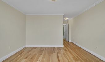 8 Whittier Pl 22B, Boston, MA 02114