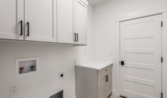88110 WYMORE Ln, Veneta, OR 97487