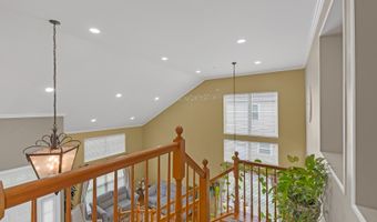 2324 Tracy Ln, Algonquin, IL 60102