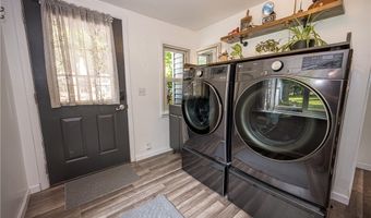 9658 Oakland St, Angola, NY 14006