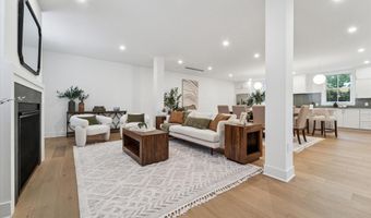 25 N RIDGE Ave B, Ambler, PA 19002