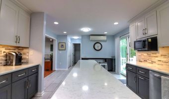 111 Windswept Dr E, Amsterdam, NY 12010