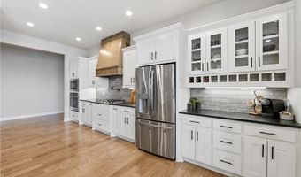 3731 Bitterroot St, Bentonville, AR 72712