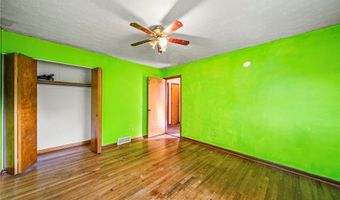 3335 N Maple Ln, Ashtabula, OH 44004