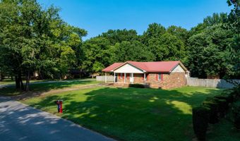 111 Stacey Dr, Batesville, AR 72501