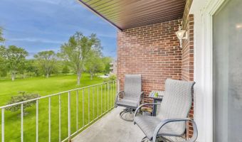 2700 E Bel Aire Dr 202, Arlington Heights, IL 60004