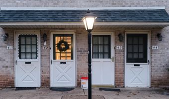 42 CAVENDISH Dr 42, Ambler, PA 19002