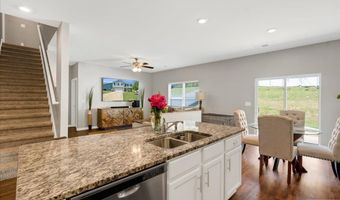 1075 FLYWAY VIEW Ln, Alabaster, AL 35007
