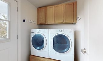 94 Private Drive 1770, Abiquiu, NM 87510
